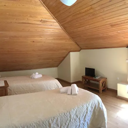 Guest house Alojamento Santa Catarina *