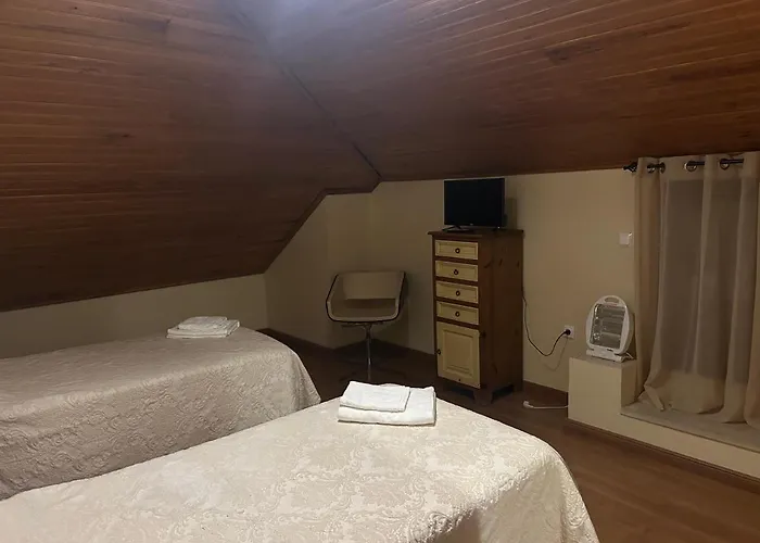 بيت ضيافة Alojamento Santa Catarina ألينكوير