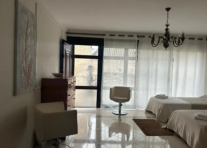 Alojamento Santa Catarina بيت ضيافة ألينكوير