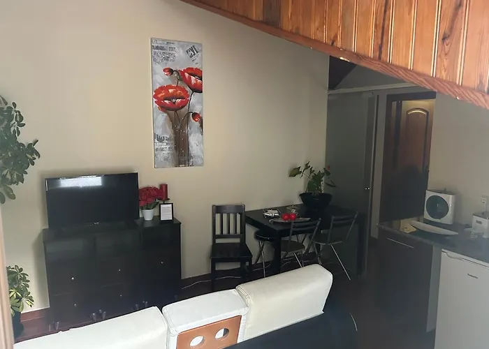 بيت ضيافة Alojamento Santa Catarina *